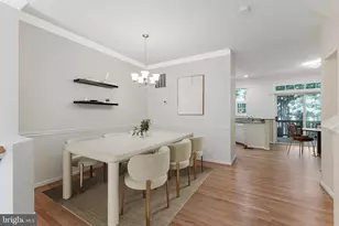 4112 Flower Box Ct, Fairfax, VA 22030 - Photo 6