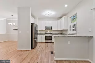 4112 Flower Box Ct, Fairfax, VA 22030 - Photo 16
