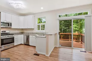 4112 Flower Box Ct, Fairfax, VA 22030 - Photo 16