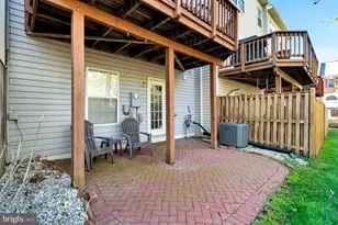4112 Flower Box Ct, Fairfax, VA 22030 - Photo 4