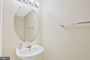 4112 Flower Box Ct, Fairfax, VA 22030 - Photo 34