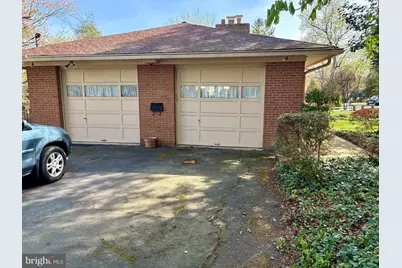 6018 Beech Tree Drive, Alexandria, VA 22310 - Photo 4