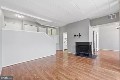11566 Rolling Green Court #12/200A, Reston, VA 20191 - Photo 2