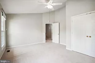 13205 Pleasant Glen Ct, Herndon, VA 20171 - Photo 30