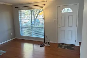 2214 Jensen Pl, Herndon, VA 20170 - Photo 4