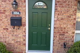 2214 Jensen Pl, Herndon, VA 20170 - Photo 2