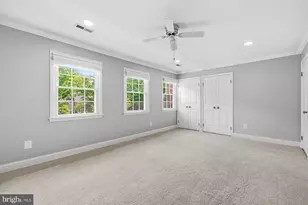 7961 Hidden Bridge Dr, Springfield, VA 22153 - Photo 22