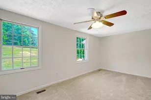 9227 Sheffield Hunt Ct, Lorton, VA 22079 - Photo 22
