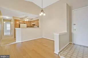 6915 Victoria Dr, Alexandria, VA 22310 - Photo 8