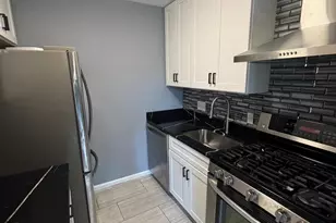 2754 Hollywood Rd, Falls Church, VA 22043 - Photo 8