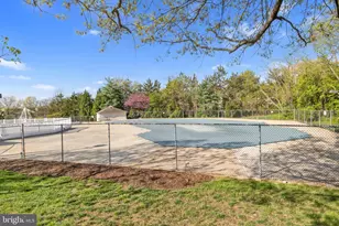 6206 Redins Dr, Alexandria, VA 22310 - Photo 22