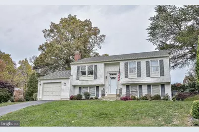 1502 Hiddenbrook Drive, Herndon, VA 20170 - Photo 2