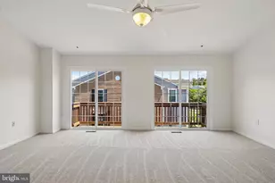 11791 Rockaway Ln, Fairfax, VA 22030 - Photo 46