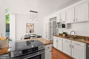 6040 Kelsey Ct, Falls Church, VA 22044 - Photo 20