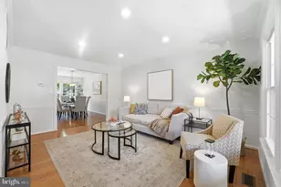 6700 Passageway Pl, Burke, VA 22015 - Photo 2