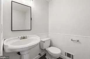 6700 Passageway Pl, Burke, VA 22015 - Photo 26