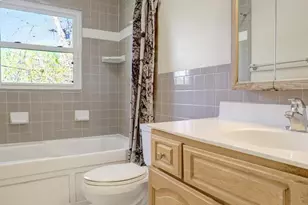 7800 Hayfield Rd, Alexandria, VA 22315 - Photo 26