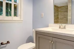 7800 Hayfield Rd, Alexandria, VA 22315 - Photo 46