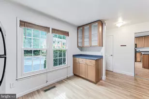 2331 Harleyford Ct, Reston, VA 20191 - Photo 4