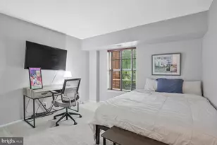 7640 Provincial Dr, McLean, VA 22102 - Photo 14