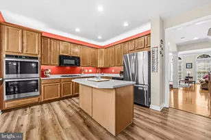 8058 Samuel Wallis St, Lorton, VA 22079 - Photo 12