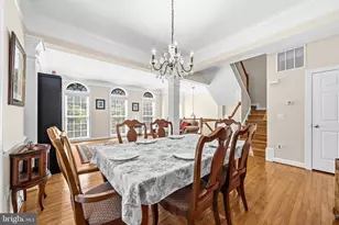 8058 Samuel Wallis St, Lorton, VA 22079 - Photo 8