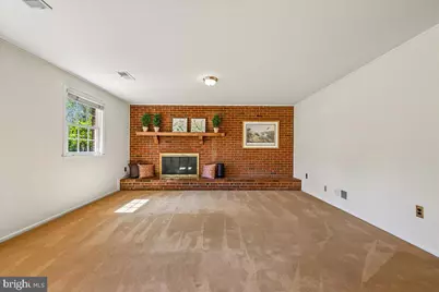 8722 Higdon Drive, Vienna, VA 22182 - Photo 16