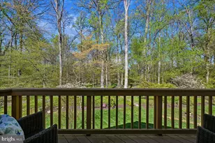 8722 Higdon Dr, Vienna, VA 22182 - Photo 50