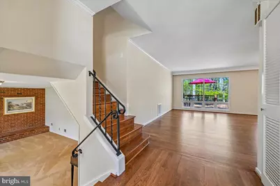 8722 Higdon Drive, Vienna, VA 22182 - Photo 4