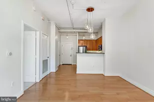 4490 Market Commons Dr, Fairfax, VA 22033 - Photo 10