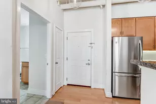 4490 Market Commons Dr, Fairfax, VA 22033 - Photo 6