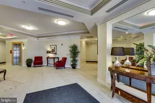 4490 Market Commons Dr, Fairfax, VA 22033 - Photo 26