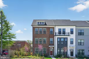 7449 Rocky Crk Ter, Annandale, VA 22003 - Photo 1