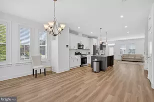 7449 Rocky Crk Ter, Annandale, VA 22003 - Photo 8