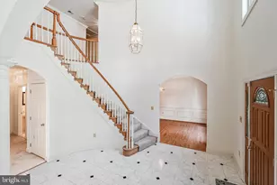 2927 Beau Ln, Fairfax, VA 22031 - Photo 6