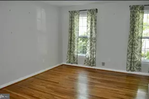 3810 Lynn Regis Ct, Fairfax, VA 22031 - Photo 18