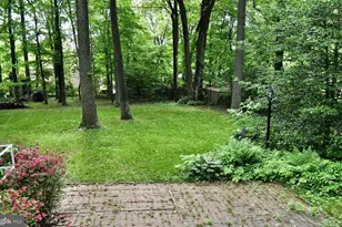 3810 Lynn Regis Ct, Fairfax, VA 22031 - Photo 32