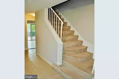 3810 Lynn Regis Court, Fairfax, VA 22031 - Photo 6