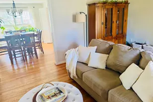 3810 Lynn Regis Ct, Fairfax, VA 22031 - Photo 12