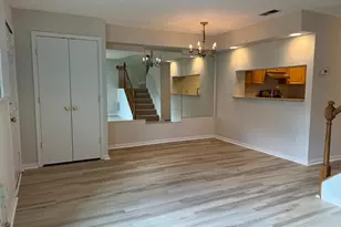 6015 Netherton St, Centreville, VA 20120 - Photo 8