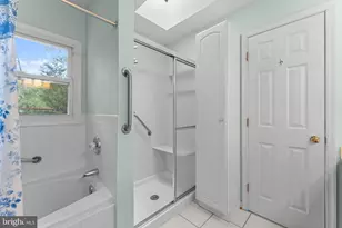 9008 Jameson St, Lorton, VA 22079 - Photo 22
