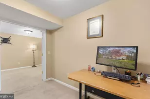 10802 Oldfield Dr, Reston, VA 20191 - Photo 32
