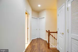 4527 English Holly Dr, Fairfax, VA 22030 - Photo 22