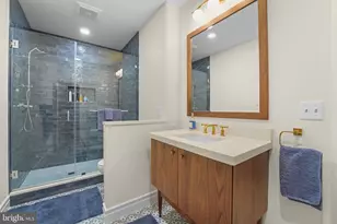 11431 Woolington Rd, Great Falls, VA 22066 - Photo 44