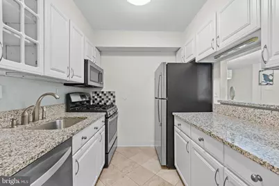 5920 Cove Landing Road #301, Burke, VA 22015 - Photo 8