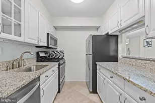 5920 Cove Landing Rd, Burke, VA 22015 - Photo 8