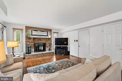 13907 Quietway Court, Chantilly, VA 20151 - Photo 24