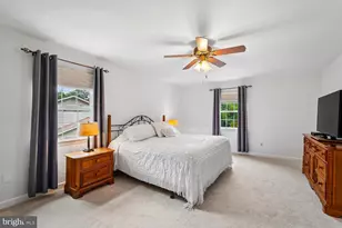 13907 Quietway Ct, Chantilly, VA 20151 - Photo 30