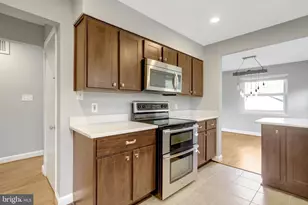 3713 Lockwood Ln, Annandale, VA 22003 - Photo 12