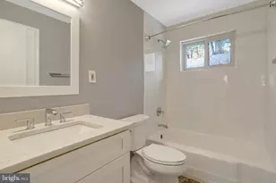 3713 Lockwood Ln, Annandale, VA 22003 - Photo 18